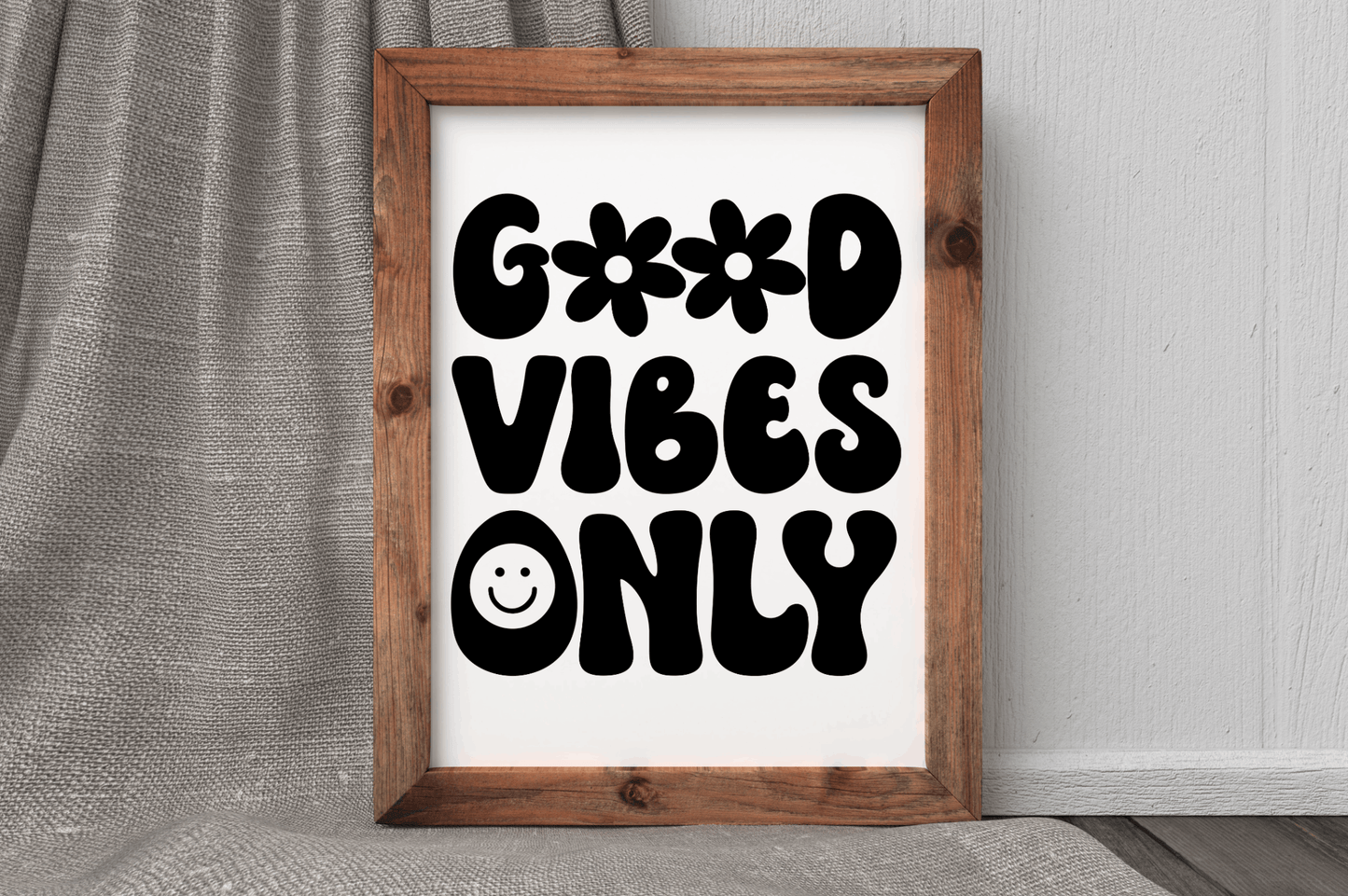 Groovy SVG Bundle